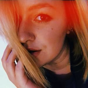 Meet your Posher, Abigail